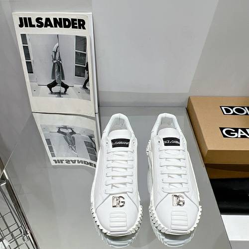 Picture of DG Shoes Women _SKUfw128456106fw